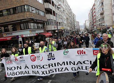 17-12-13 FolgaXustizaVigo11.JPG